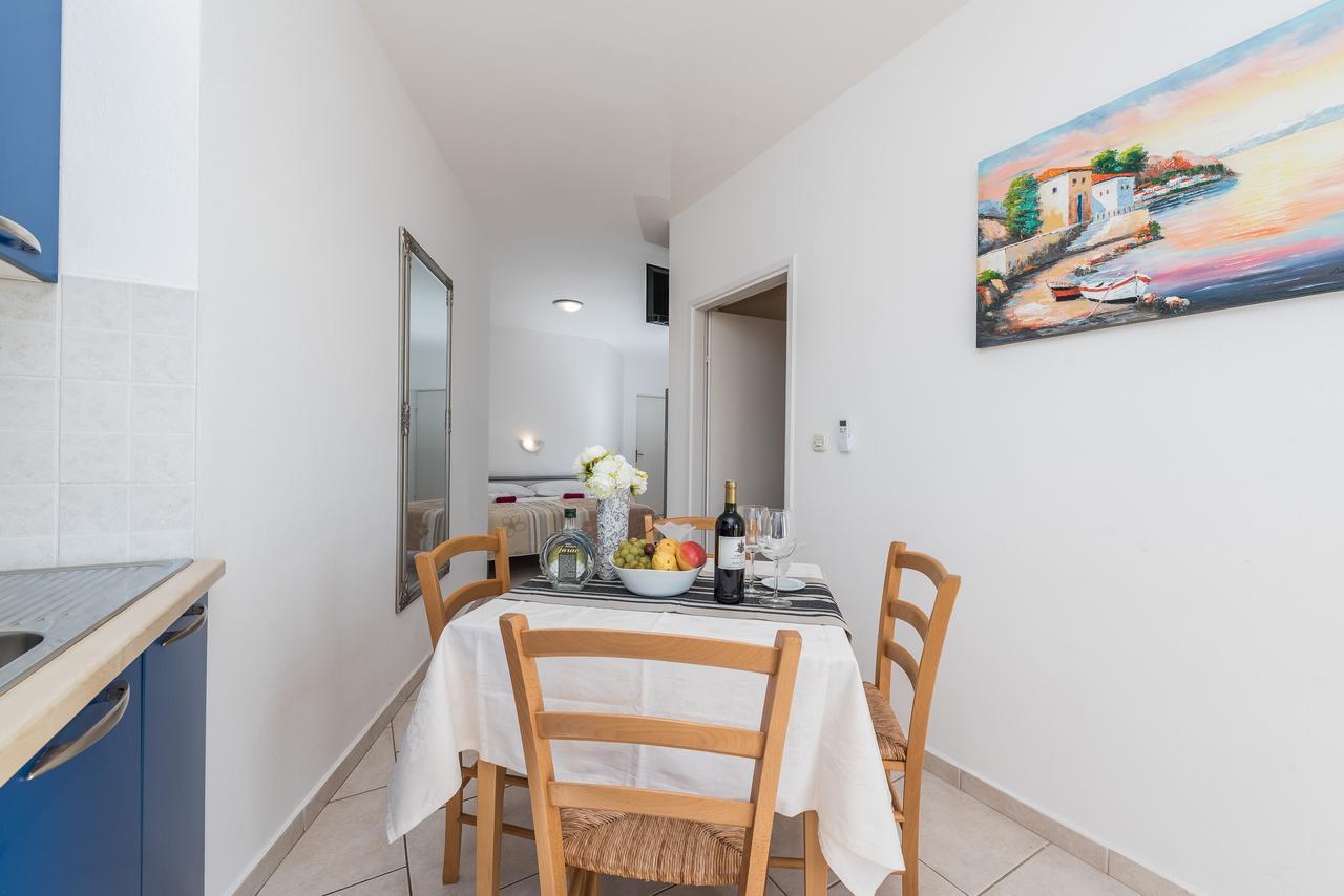 Jurac Apartman Povljana